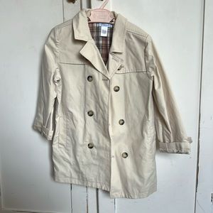 Janie and Jack trench coat 4-5T, cream colored. Super cute!